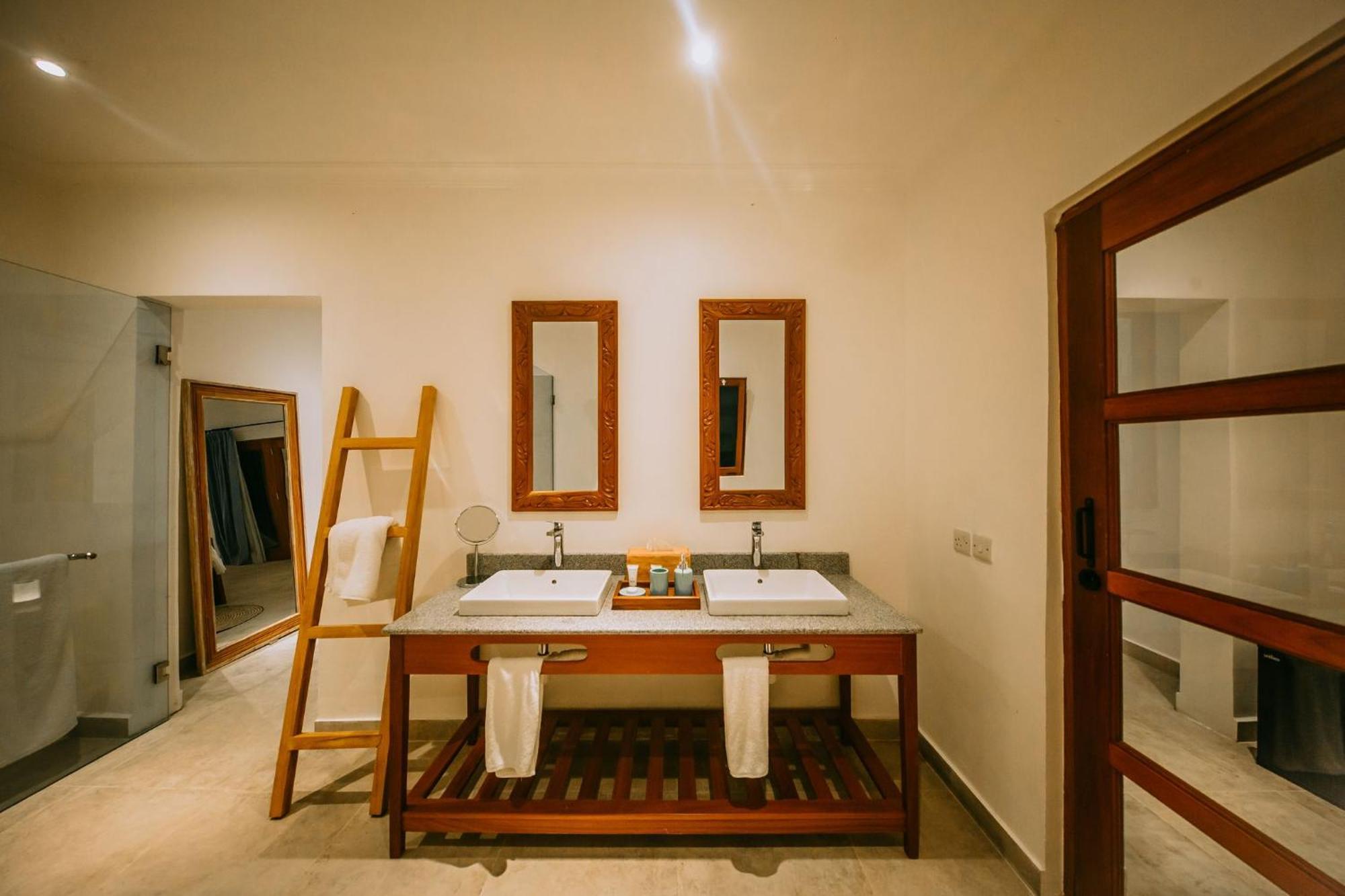Kivuli Beach Resort باجي المظهر الخارجي الصورة